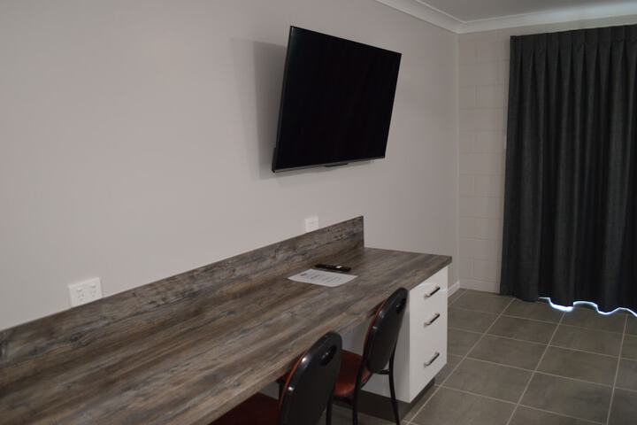 Room 7 of 88