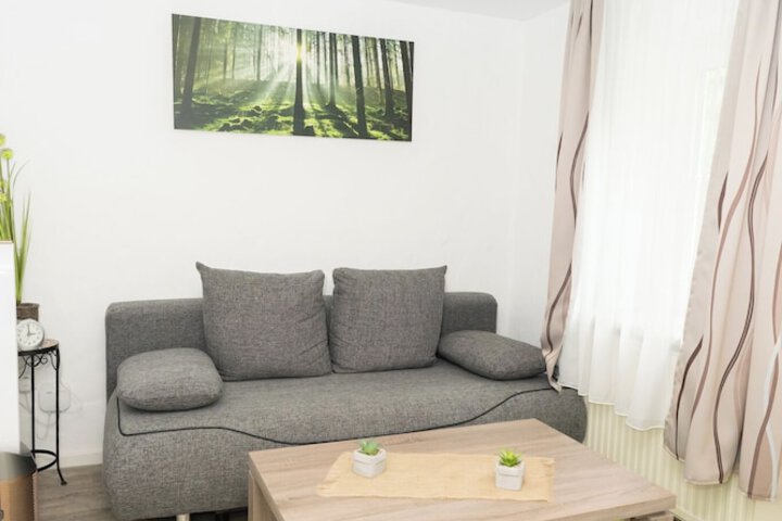 Room 22 of 27