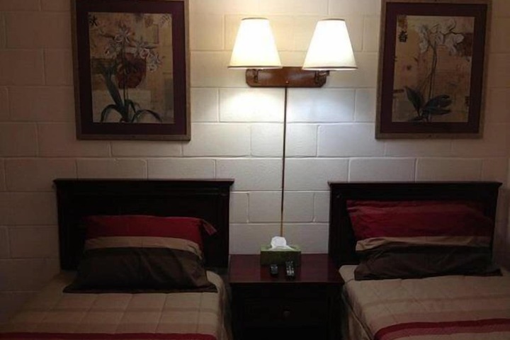 Room 3 of 17
