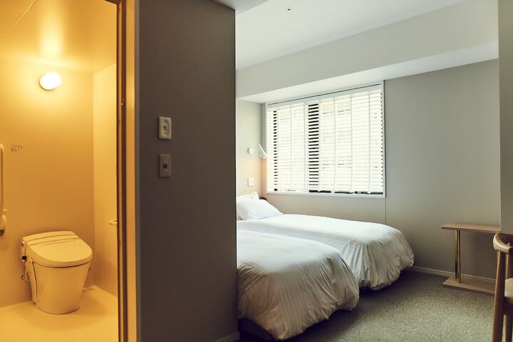 Room 11 of 57