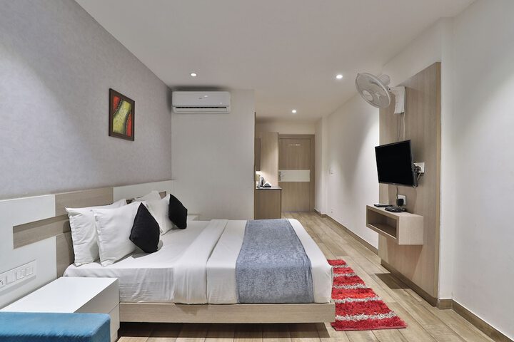 Room 15 of 56