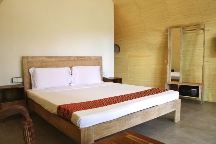 Room 5 of 21