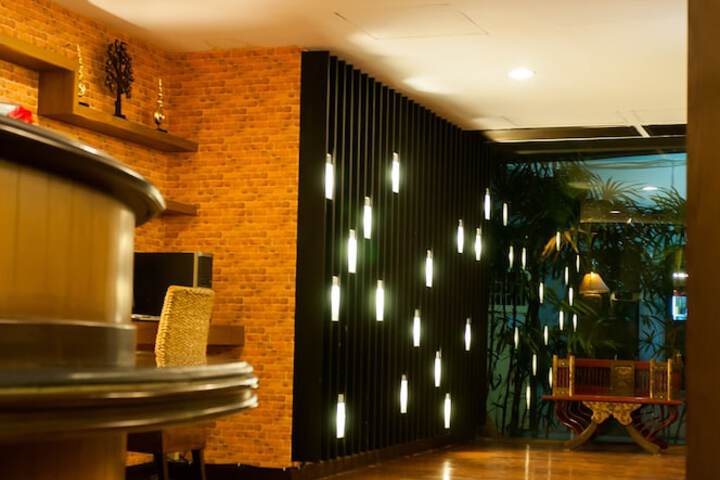 Hotel Interior 10 of 134