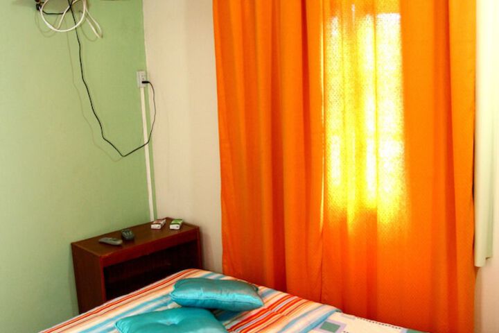 Room 2 of 12