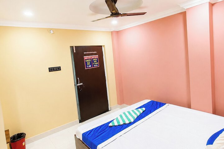 Room 7 of 10