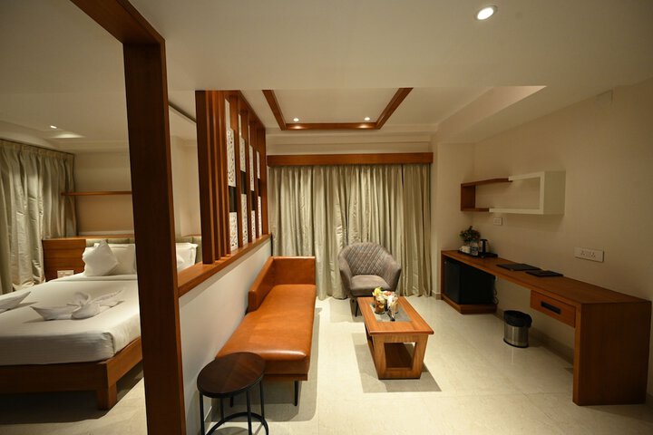 Room 14 of 27