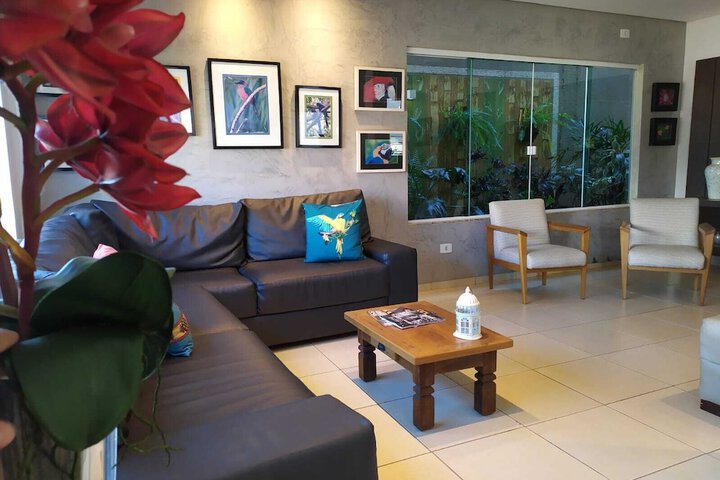 Room 27 of 51