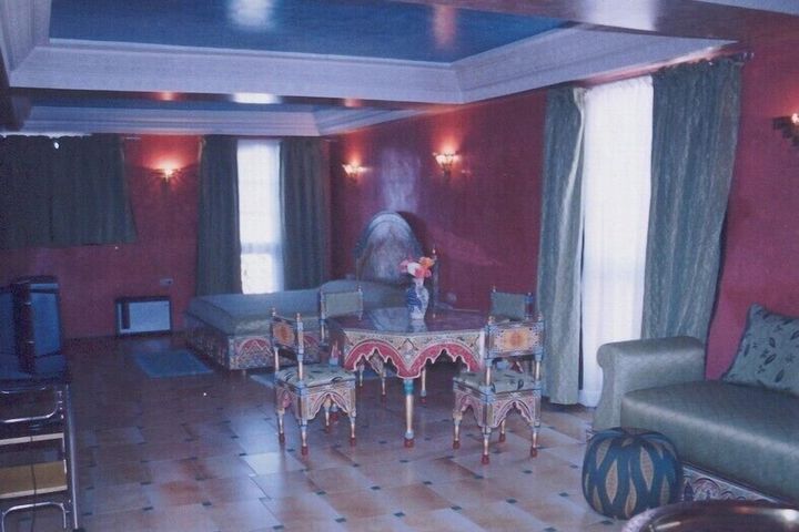 Room 12 of 47