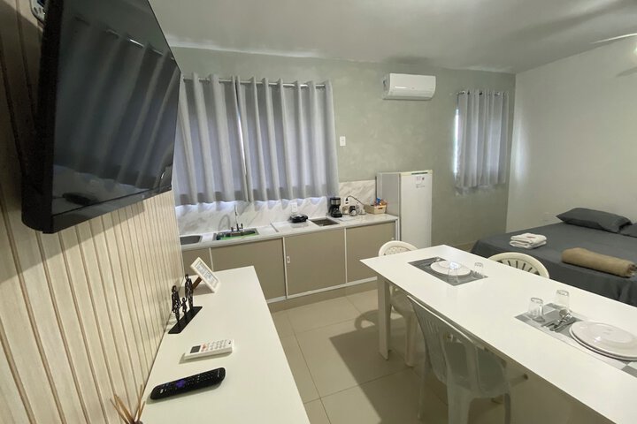 Room 9 of 33