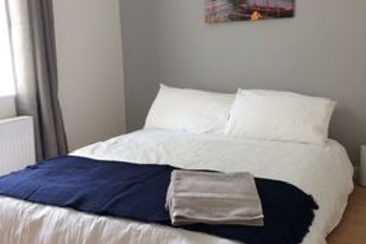 Room 6 of 20