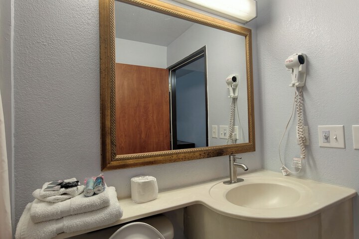 Room 20 of 24