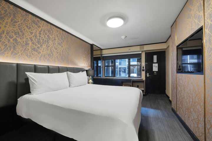 Standard | King Bed (26 of 42)