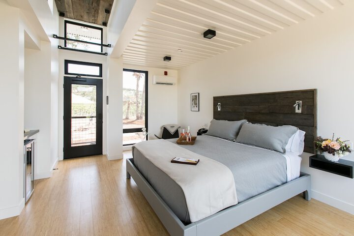 Room 5 of 89