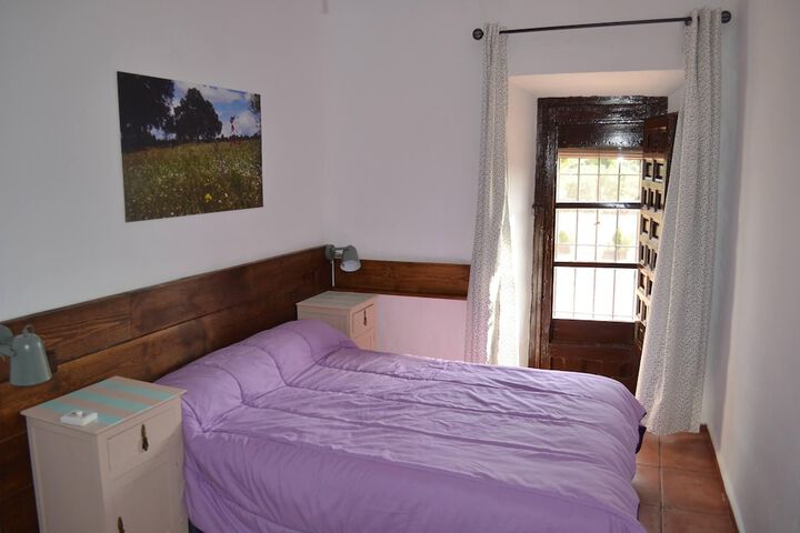 Room 8 of 68