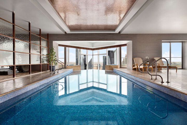 Pool 62 of 121