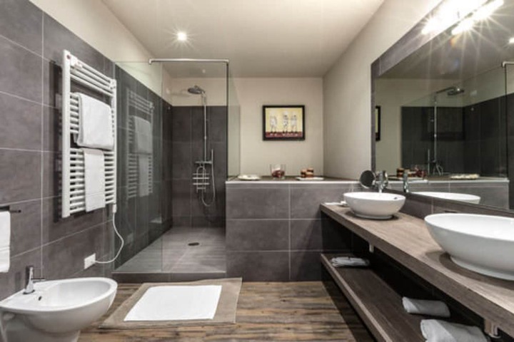 Bath Interior
