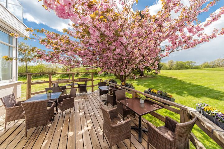 Terrace/Patio 71 of 74