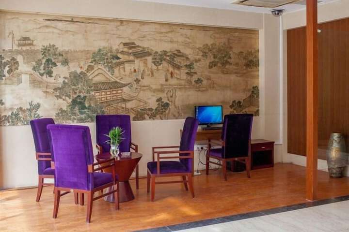 Hotel Interior 5 of 16