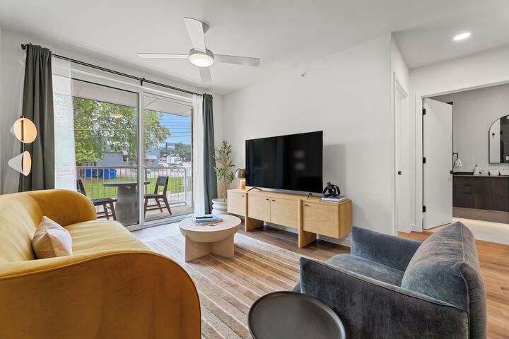 Room 105 of 184