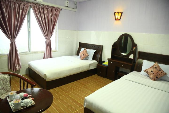 Room 19 of 32