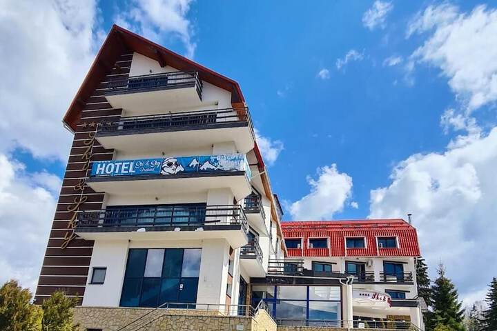 Hotel 42 of 45
