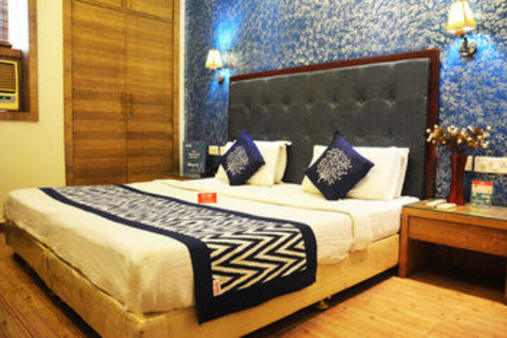 OYO Rooms Noida Sector 52 Block A