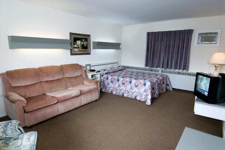 Room 18 of 30
