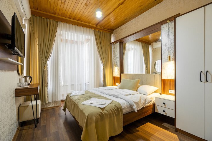 Room 28 of 55