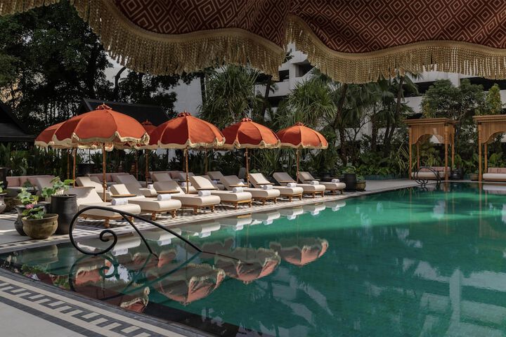 Pool 92 of 152