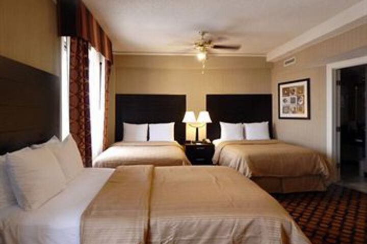 Room 13 of 29