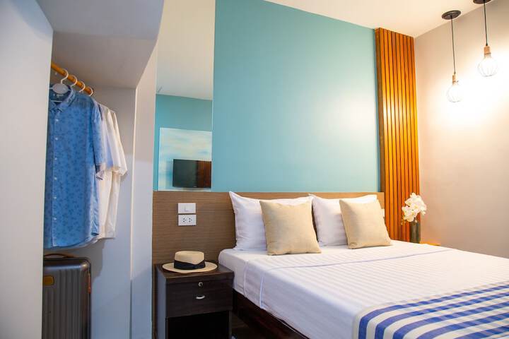 Room 30 of 90