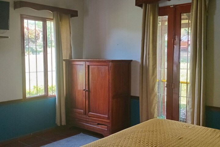 Room 10 of 89