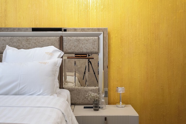 Room 406 of 552