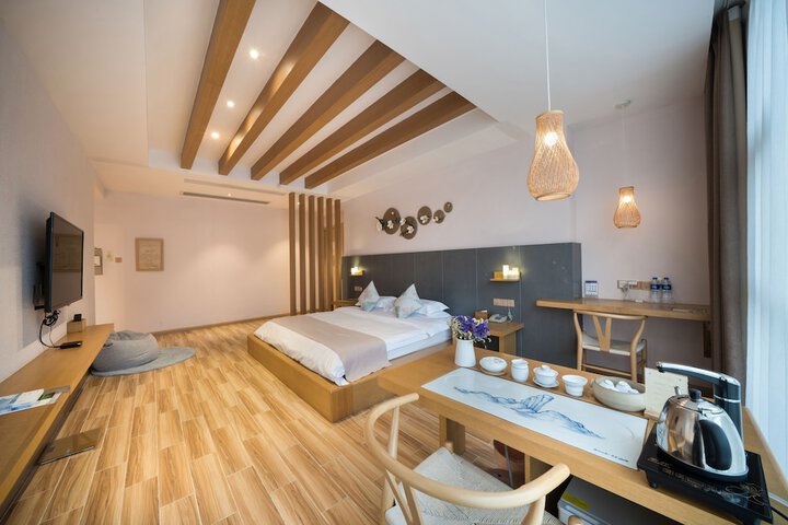 Room 46 of 149