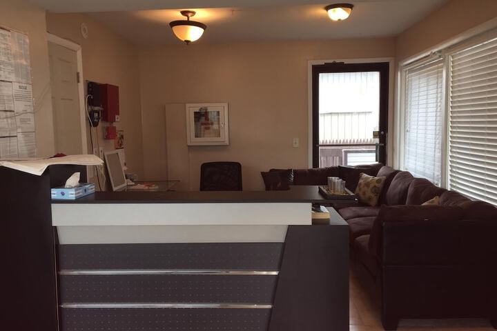 Room 5 of 19