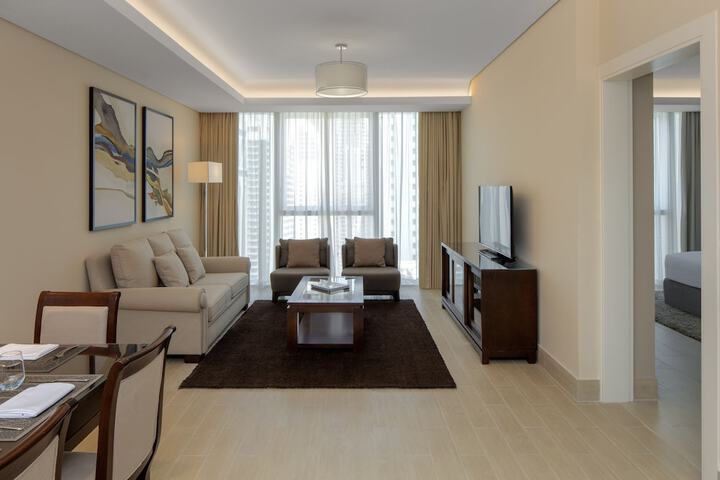 Room 35 of 74