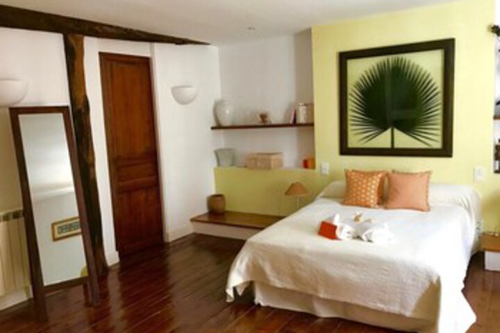 Room 228 of 274