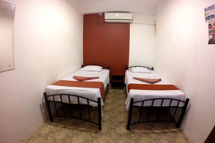 Room 5 of 29