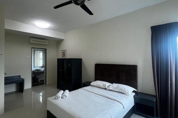 Room 19 of 44
