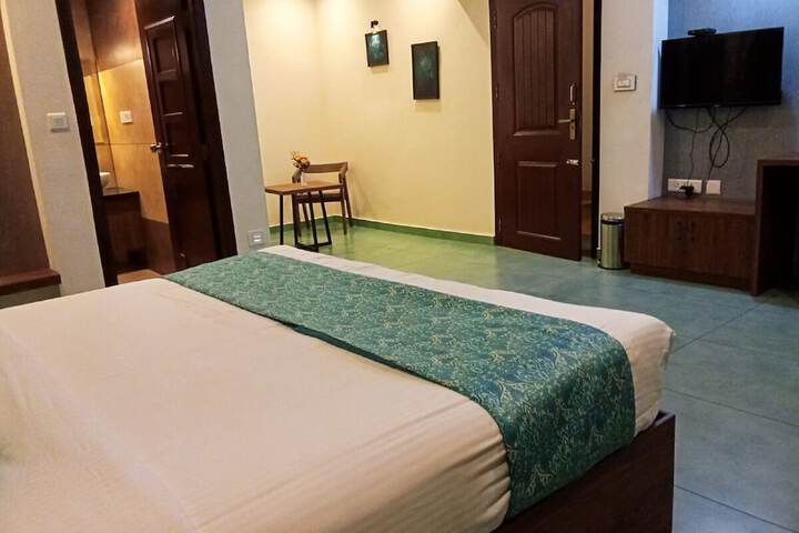 Room 3 of 39