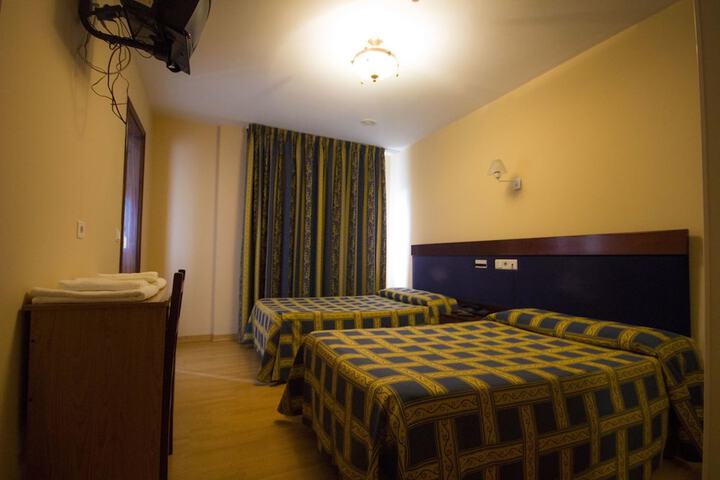 Room 3 of 15