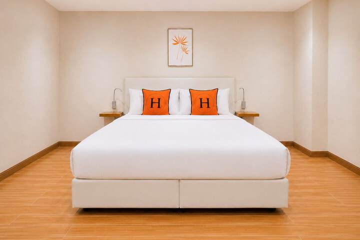 Room 36 of 65
