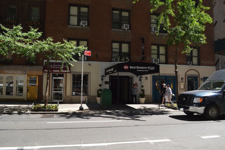 Best Western Plus Hospitality House New York | Bookonline.com