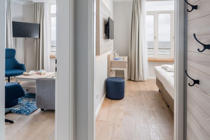 Room 36 of 103