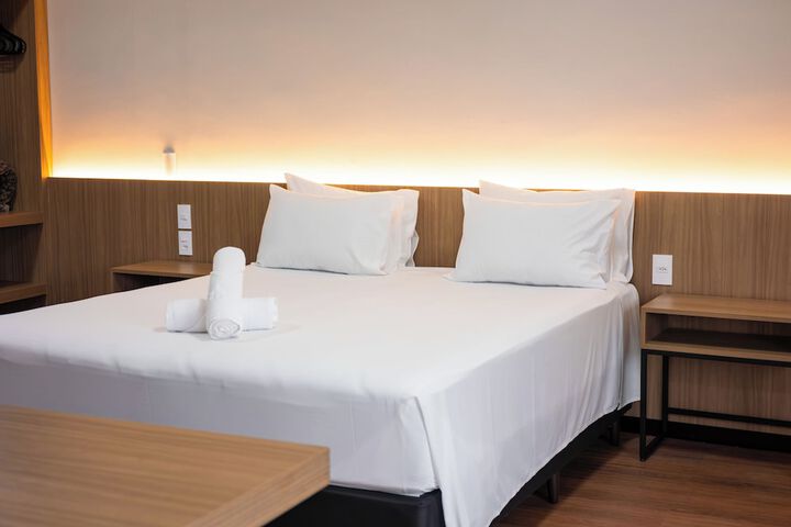 Room 9 of 22