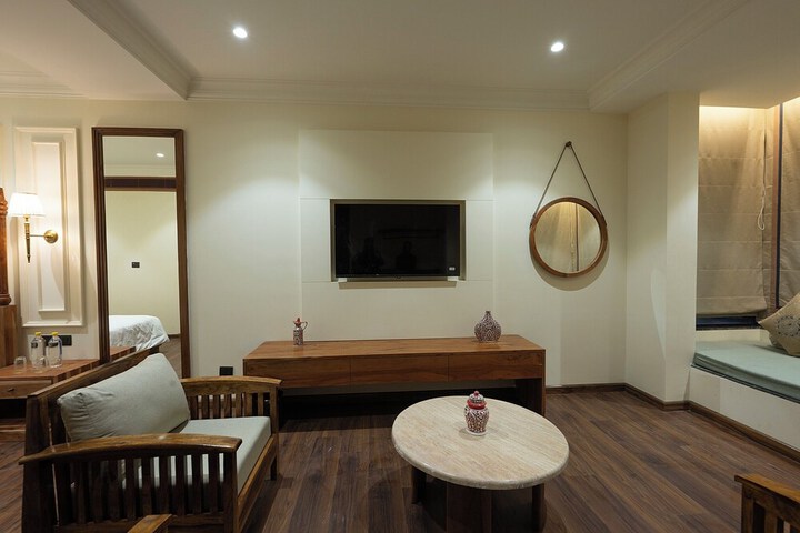 Room 46 of 117