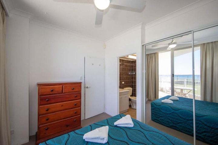 Room 10 of 63