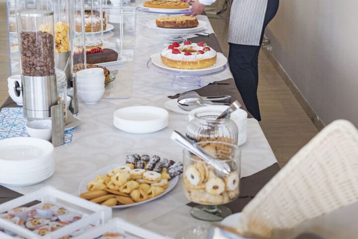 Breakfast buffet