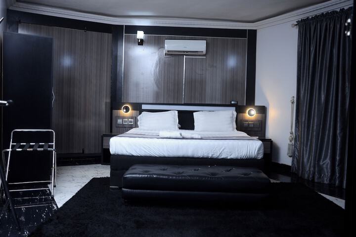 Room 20 of 43