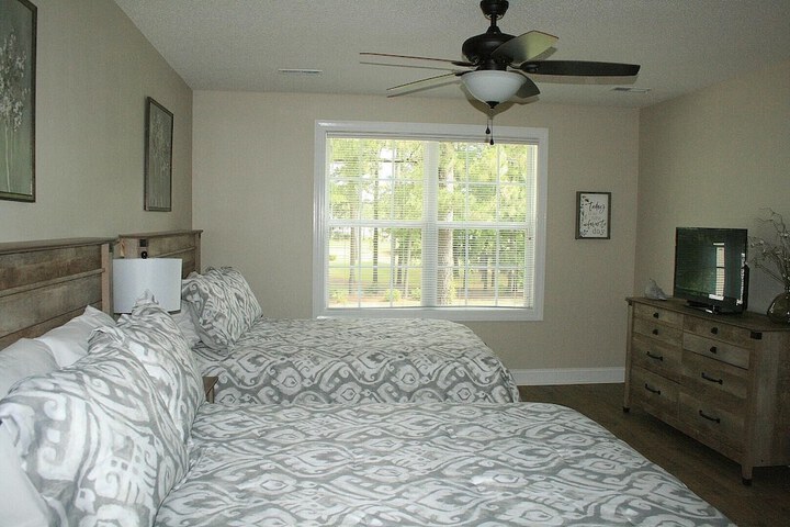 Room 3 of 36